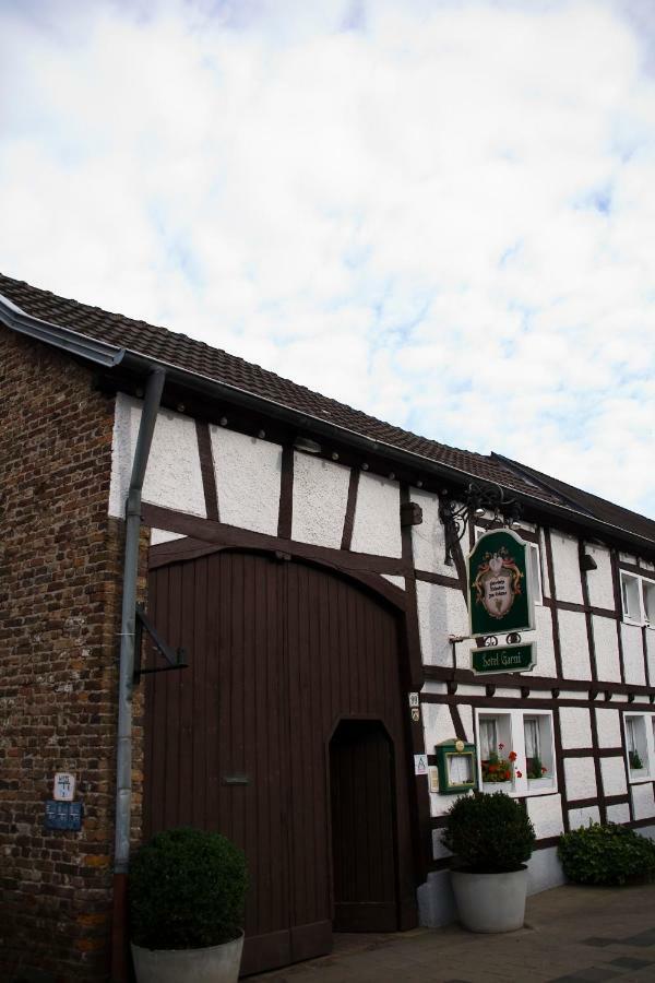 Hotel Zum Schwan Weilerswist Exterior photo